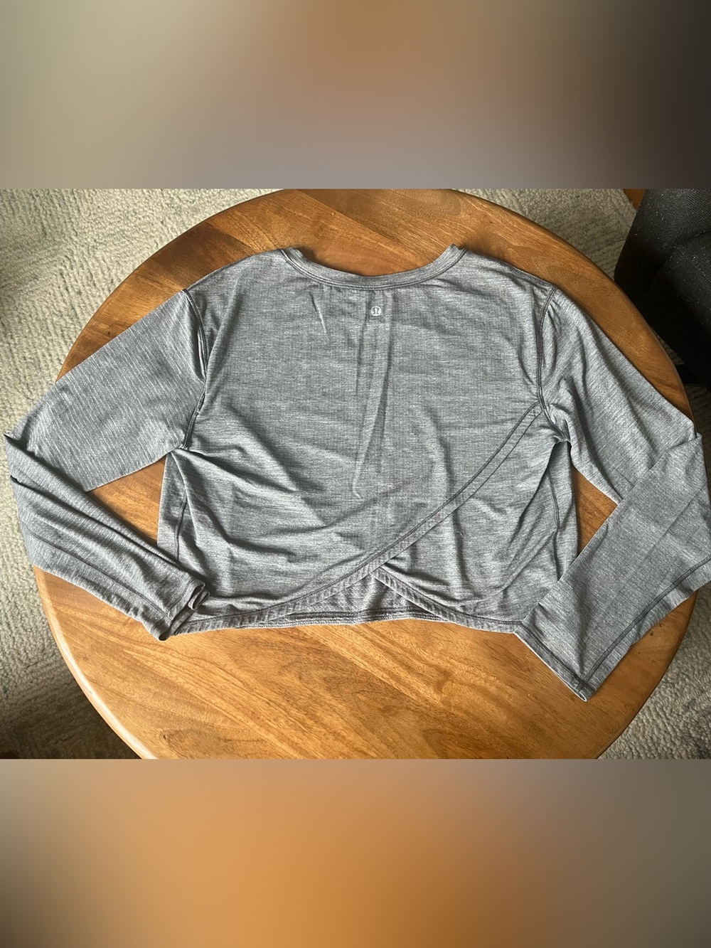 lululemon athletica Women's Heather Gray Long Sleeve Crossover Back Top